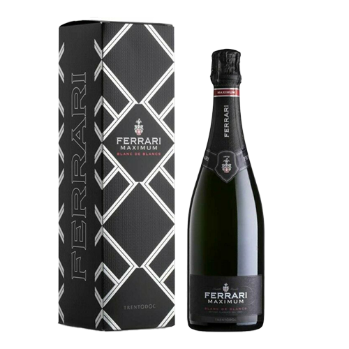 Bottiglia di Ferrari Maximum Brut, vino spumante metodo classico italiano